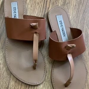 Steve Madden thong sandals